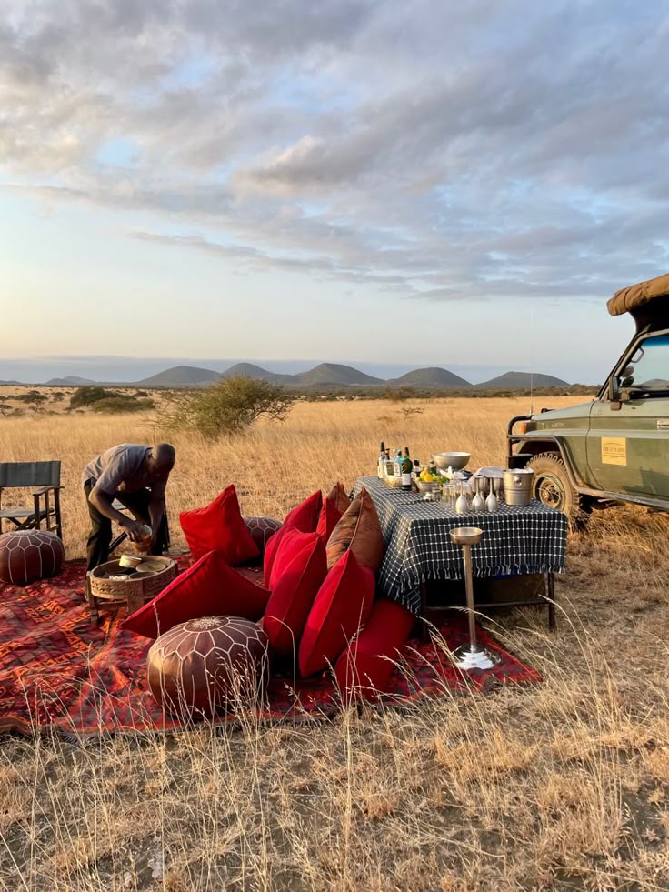 5-Day Private Family Safari: Maasai Mara, Nakuru & Hell's Gate